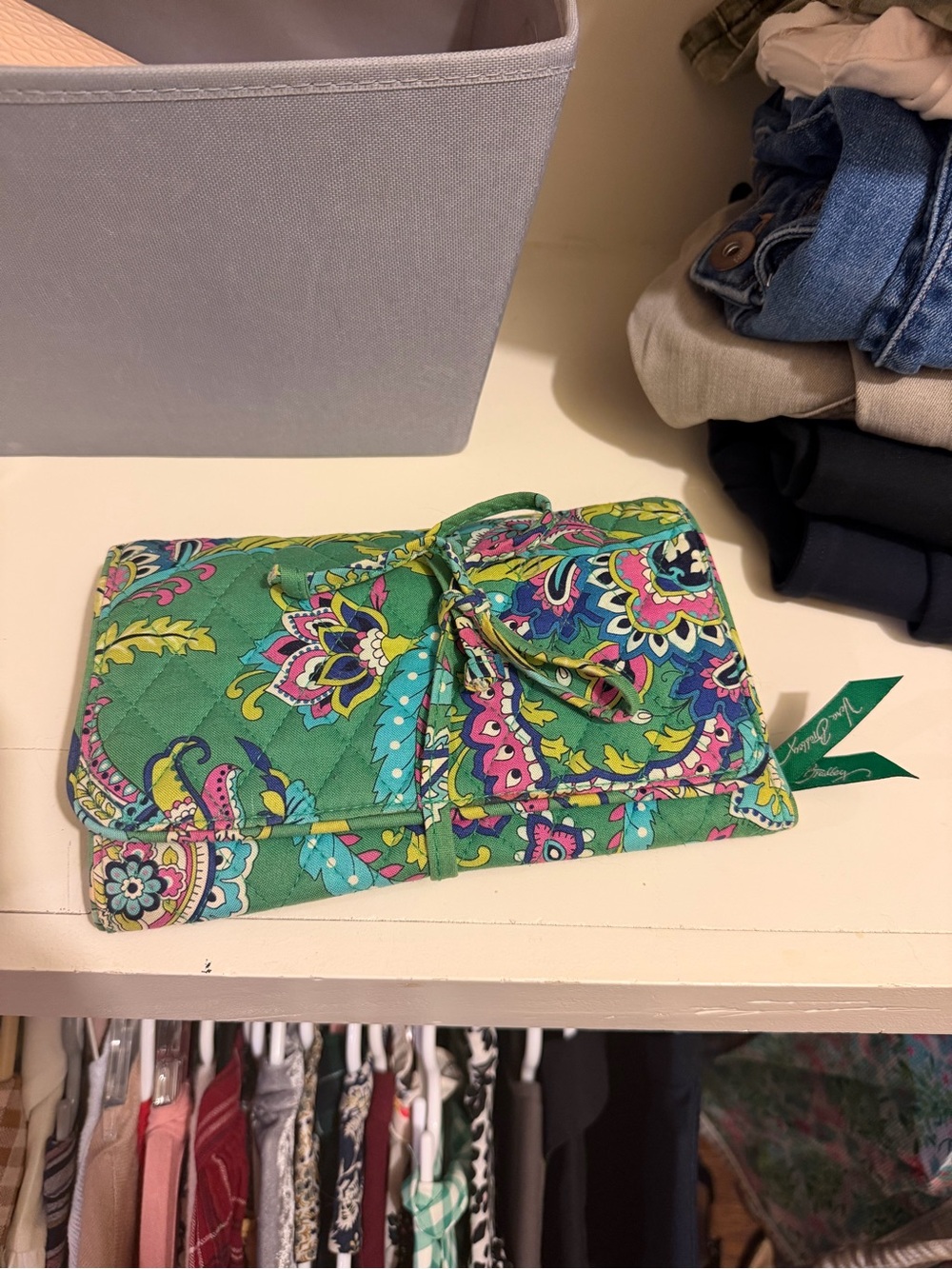 Vera Bradley Green Paisley Quilted Jewelry Organizer